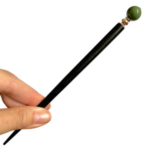 The large size of the Harlow Hair Stick